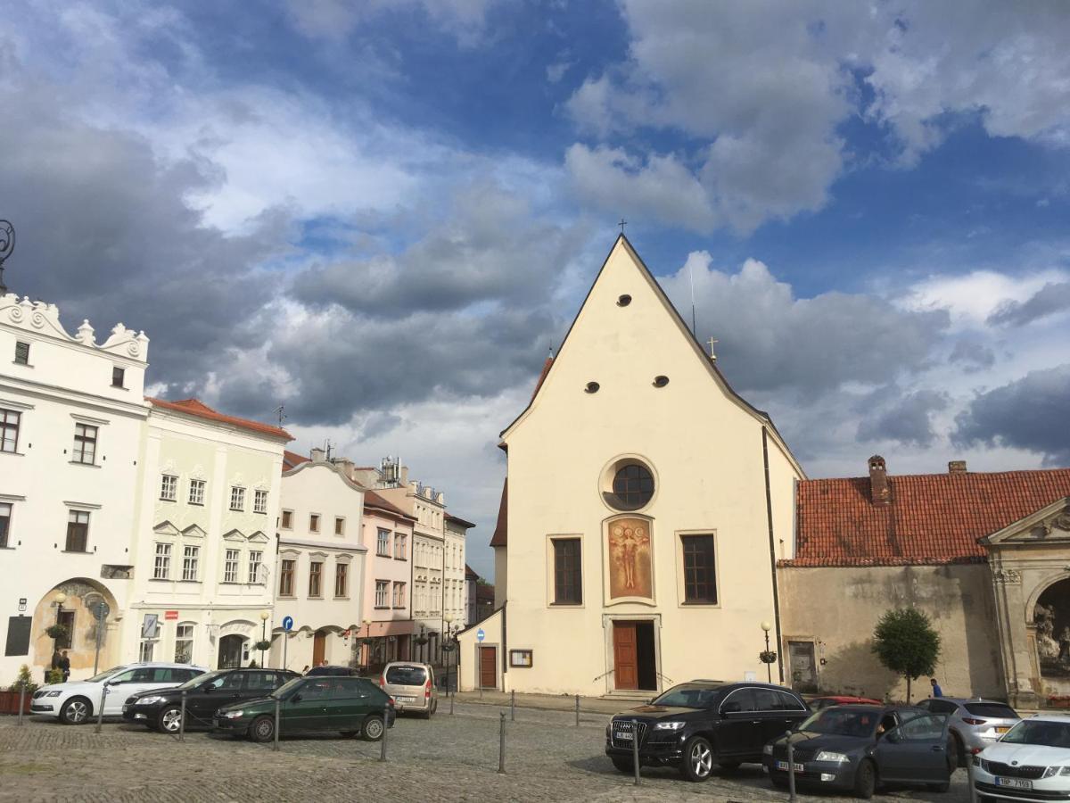 Garden View Apartment Znojmo Εξωτερικό φωτογραφία